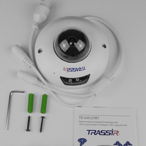 TR-D4121IR1 v4 IP-камера TRASSIR